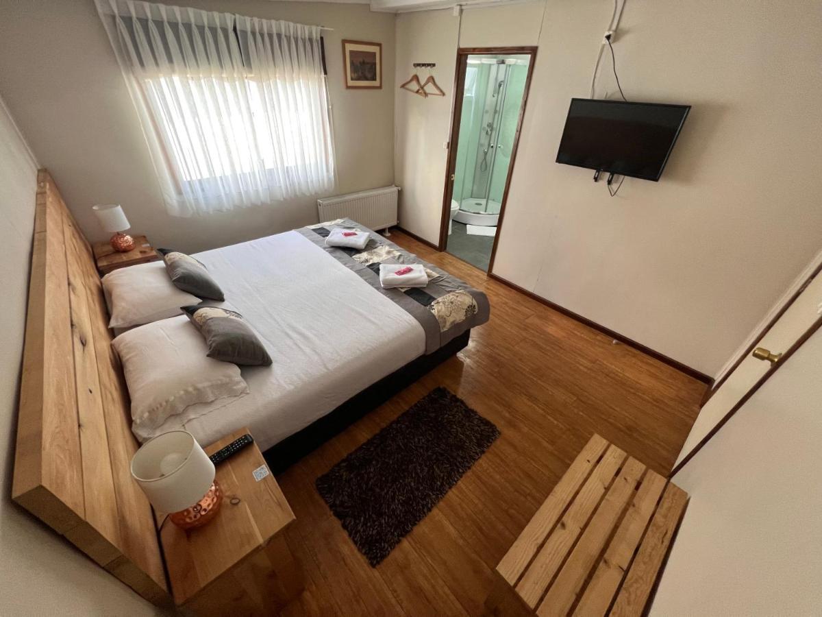 Hostal Reymer Patagonia Puerto Natales Eksteriør billede